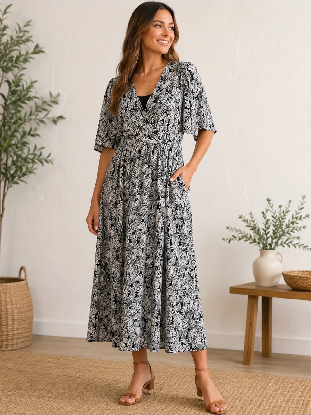 NWT Boden Black and White Tropical Floral V Neck Midi Dress